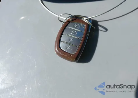 2019 Hyundai Elantra Value Edition z USA, uszkodzony, nr VIN 5NPD84LFXKH465795